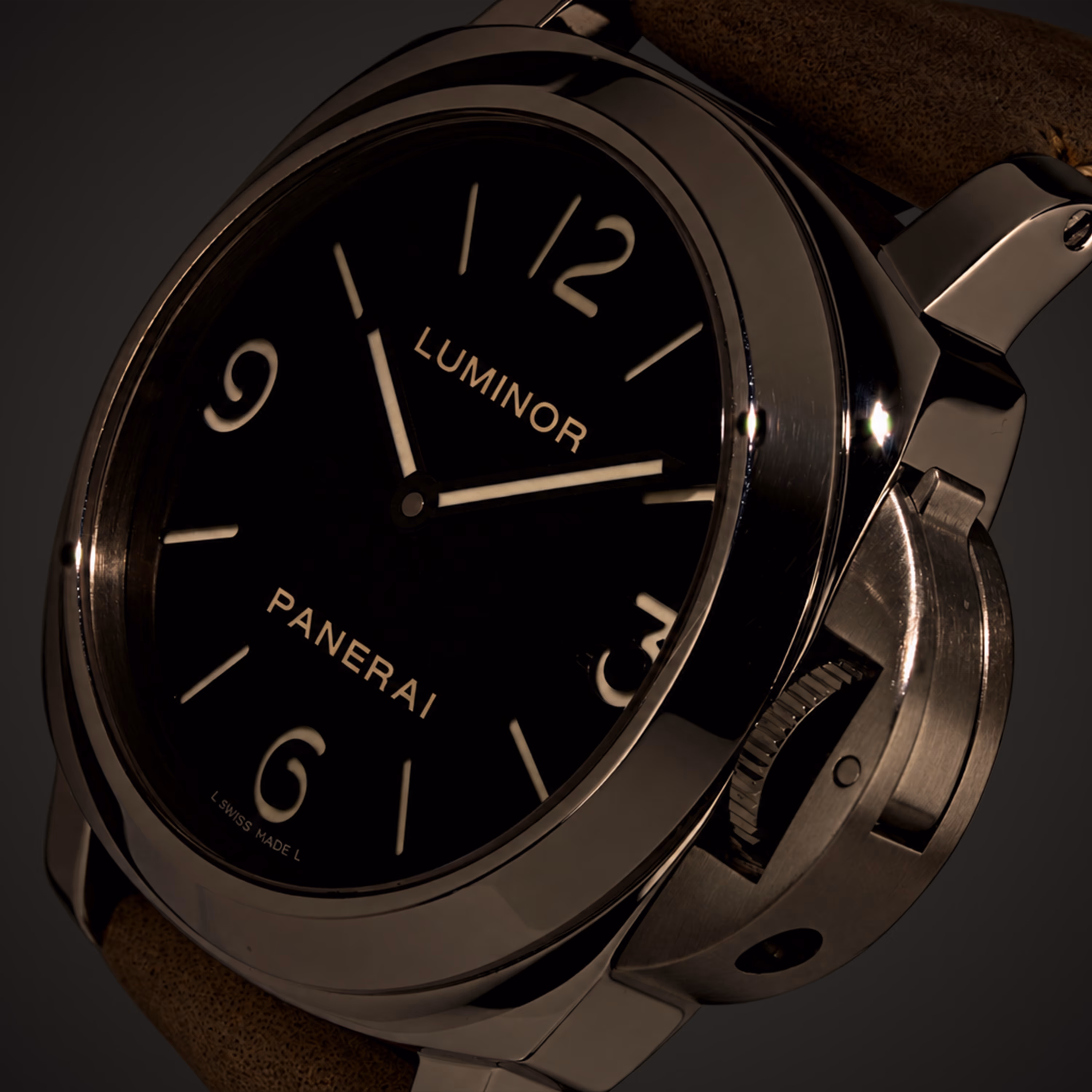 Enlarged watch photo