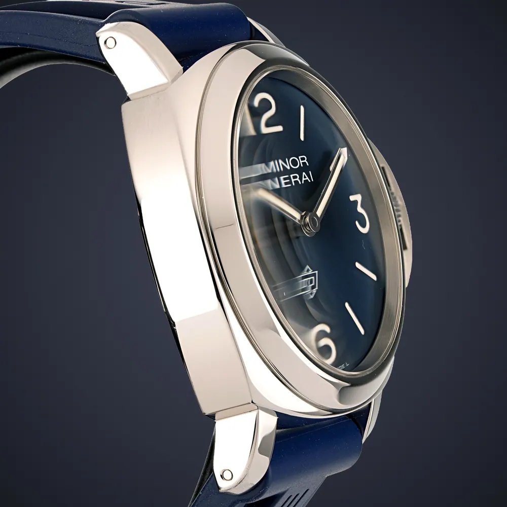 Panerai Luminor Ref. PAM01085, photo 4 | Island Time Watches